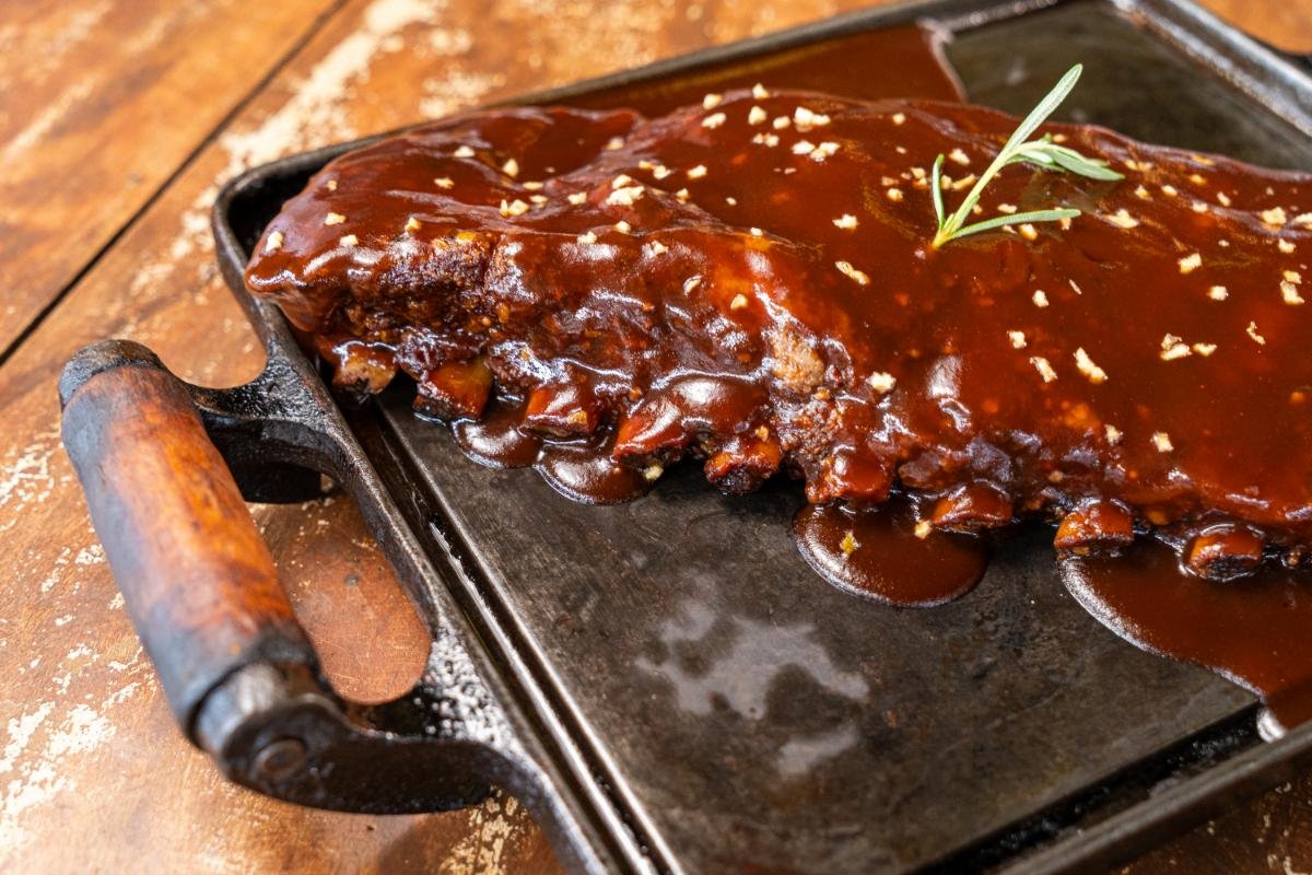 COSTELA SUÍNA (PORK RIBS)