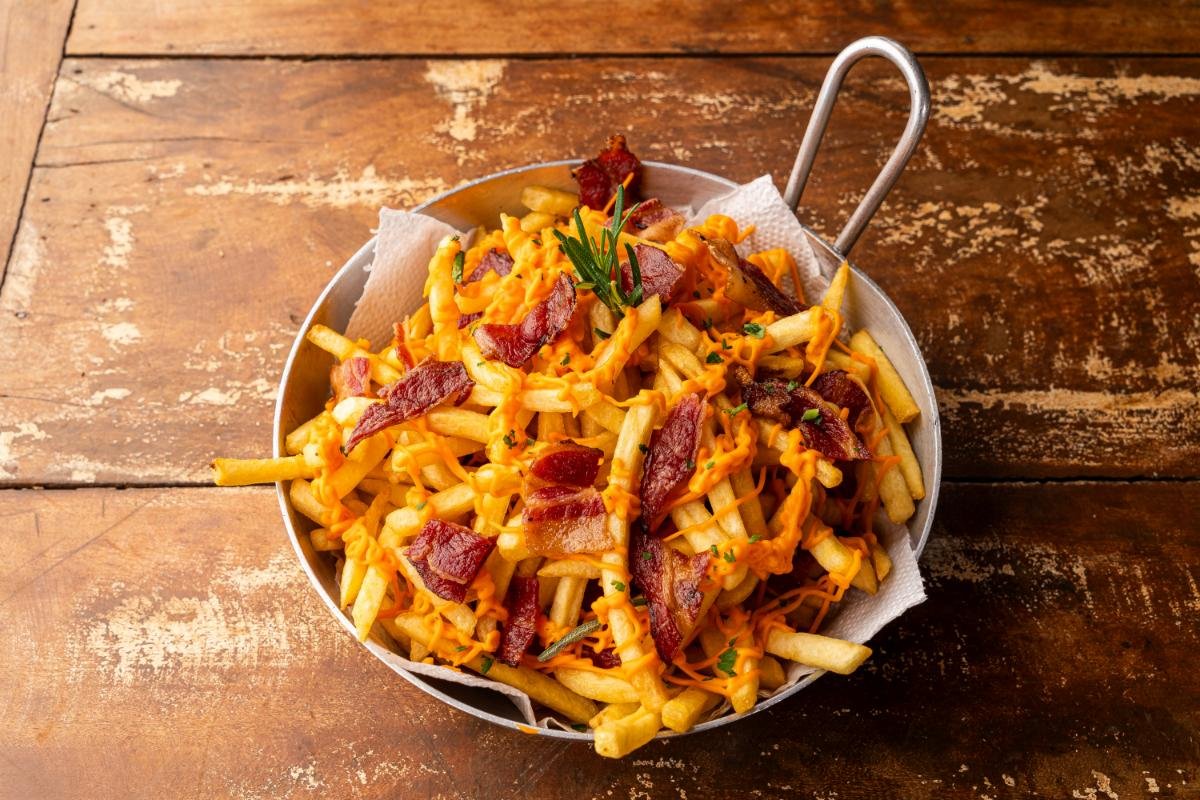 BATATA FRITA ESPECIAL